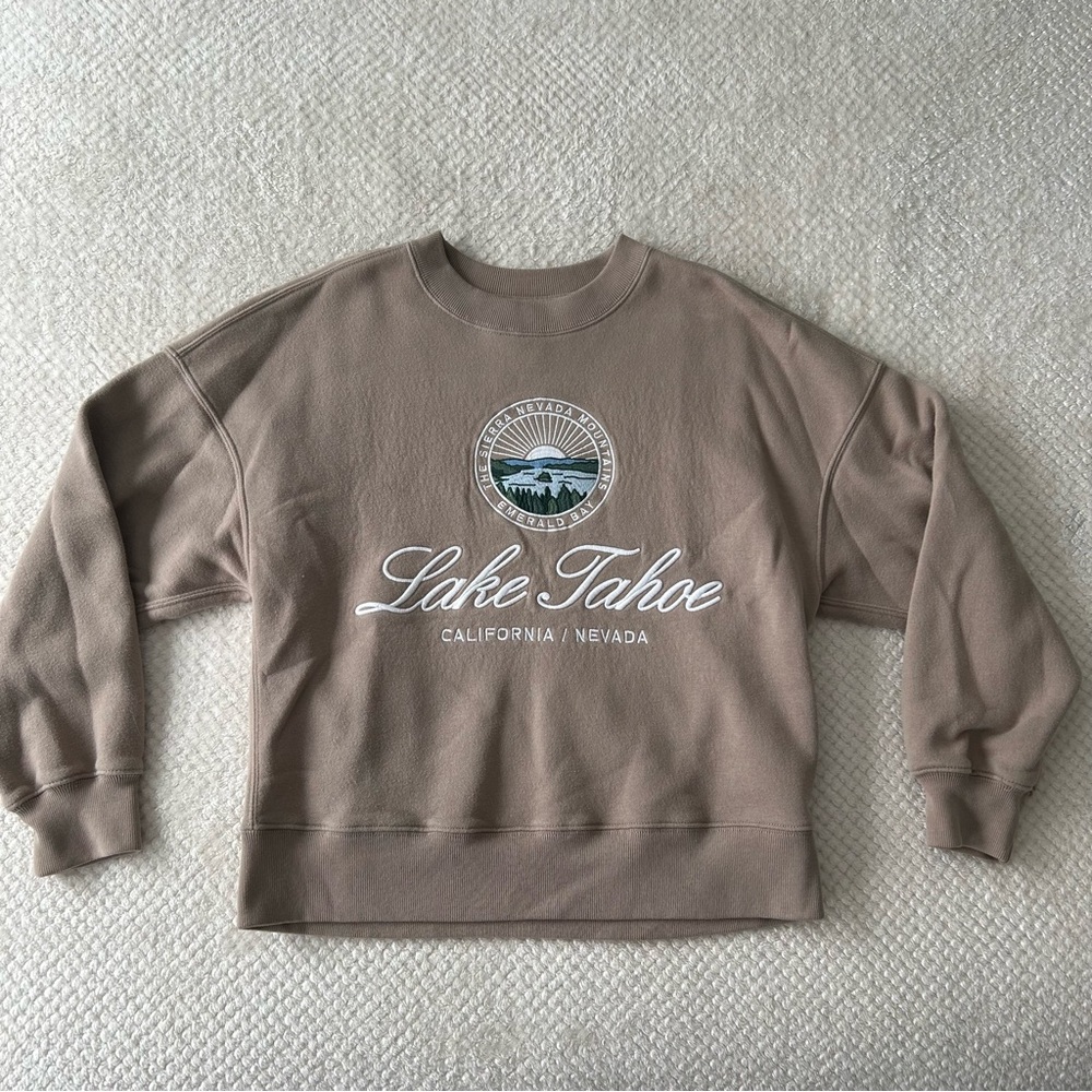 Abercrombie & Fitch Tan Crewneck Sweater Classic Comfortable Style
